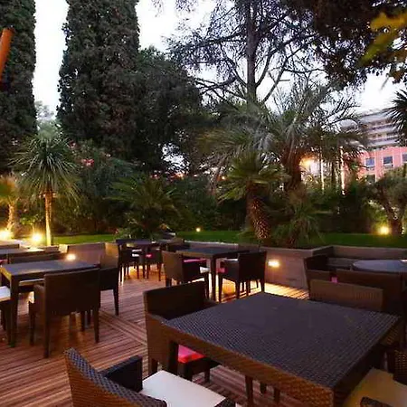 Szálloda Cezanne Cannes